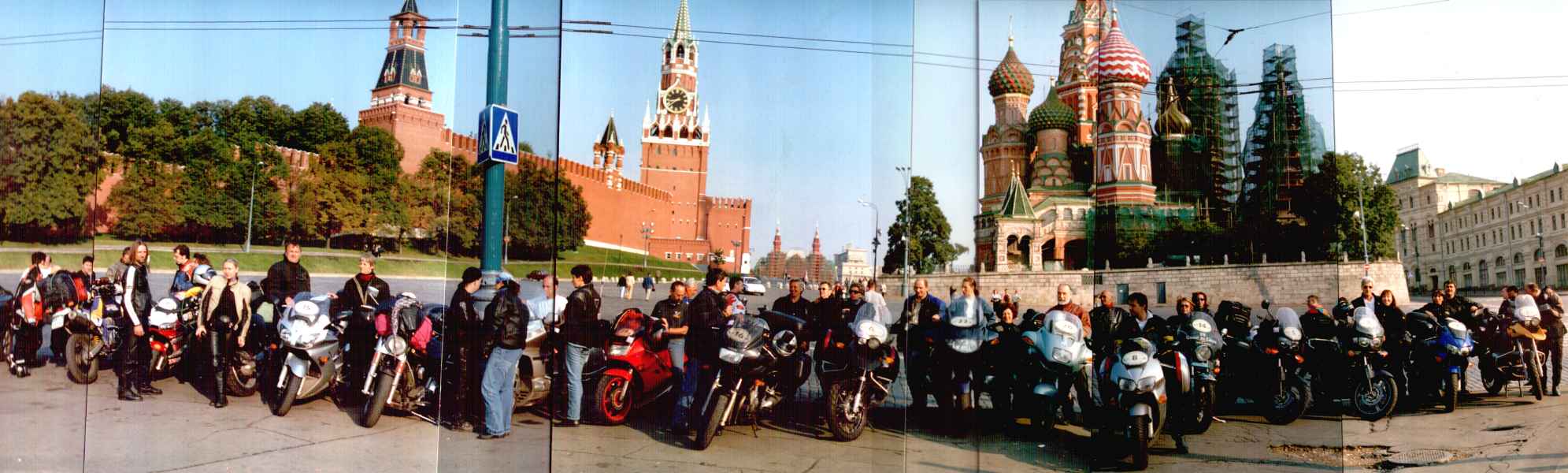 Il gruppo nella piazza Rossa