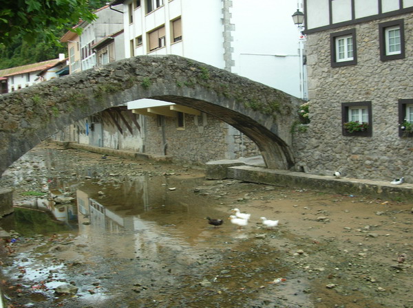 Ponte di Ea